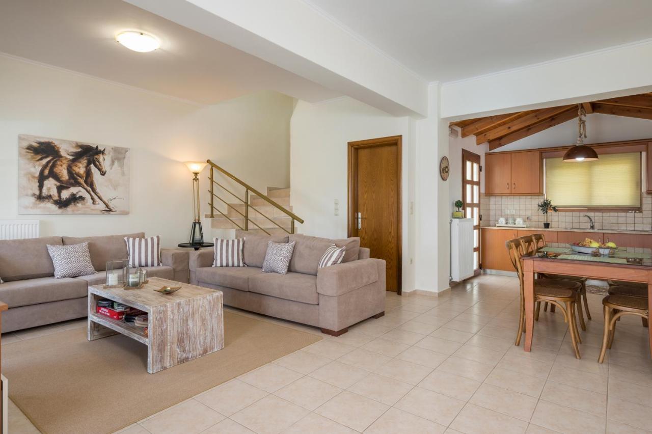 Bluefairy Villas Kavallos  ภายนอก รูปภาพ