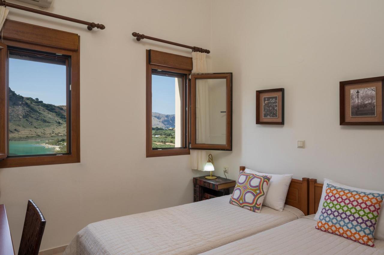 Bluefairy Villas Kavallos  ภายนอก รูปภาพ