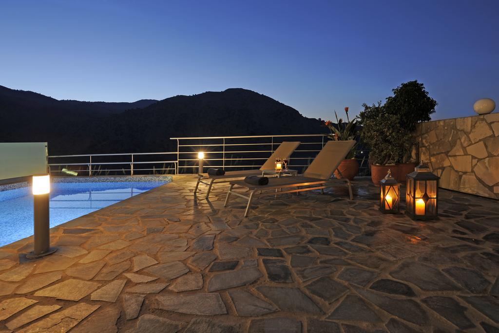 Bluefairy Villas Kavallos  ภายนอก รูปภาพ