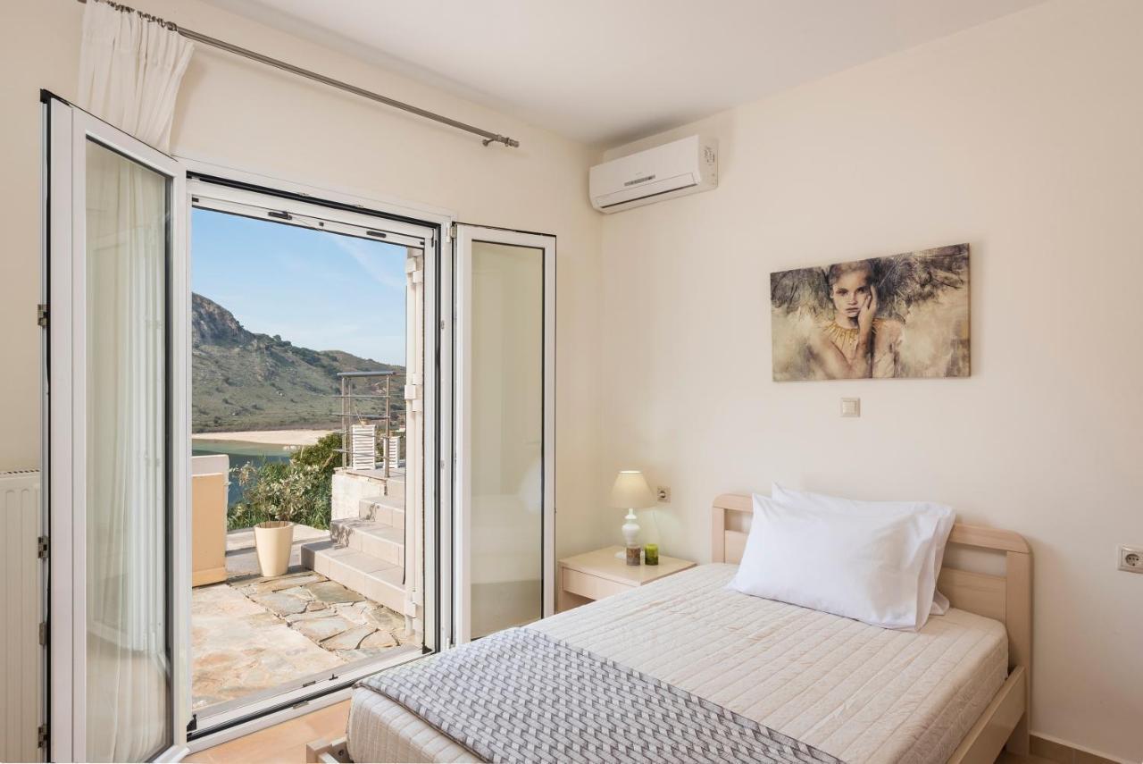 Bluefairy Villas Kavallos  ภายนอก รูปภาพ