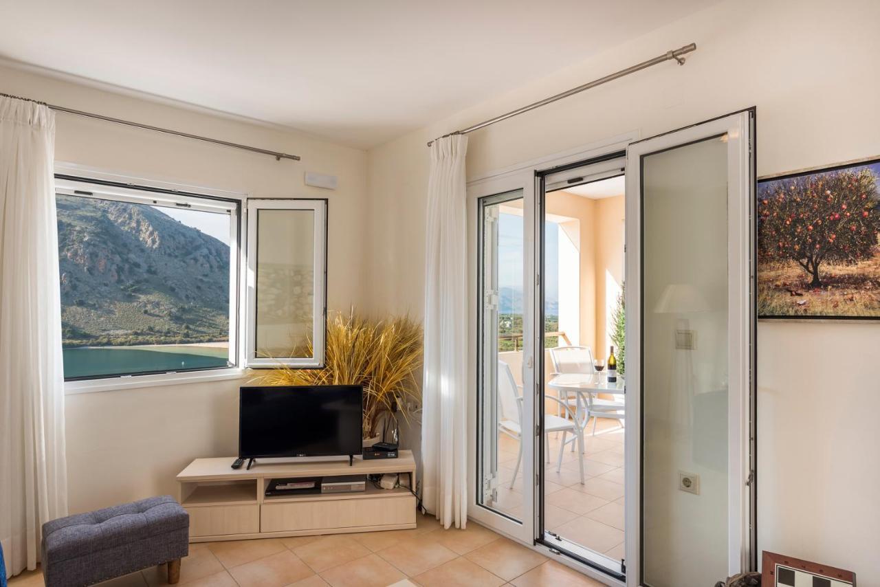 Bluefairy Villas Kavallos  ภายนอก รูปภาพ